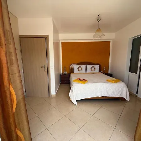 Appartamento View House In With Stunning Views Pogradec